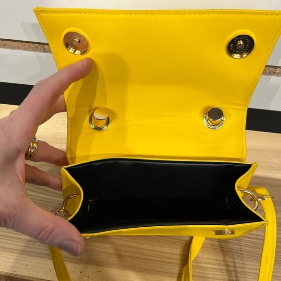 Bright Yellow faux-leather bag - Picture 7 of 9